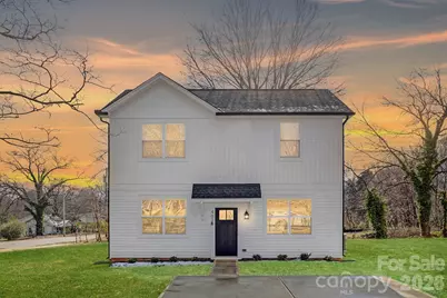264 N Lackey Street, Statesville, NC 28677 - Photo 1
