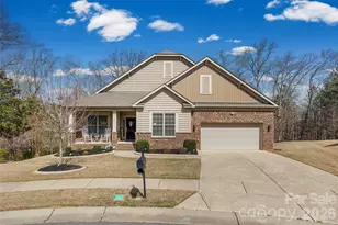 14604 Brannock Hills Dr, Charlotte, NC 28278 - Photo 1