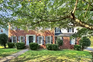 6629 Brenock Ln, Charlotte, NC 28269 - Photo 1