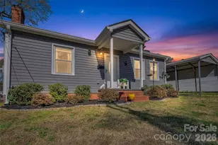 105 Hill Top Ln, Clover, SC 29710 - Photo 1