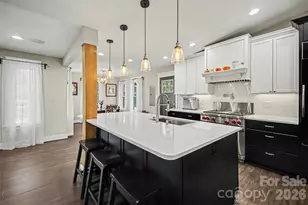 4629 Halstead Dr, Charlotte, NC 28209 - Photo 1