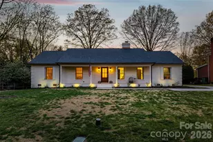 2319 Ainsdale Rd, Charlotte, NC 28226 - Photo 1