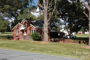 2124 W Main St, Albemarle, NC 28001 - Photo 1