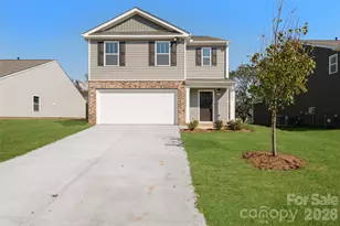 47 Katherine Emilie Dr, Hendersonville, NC 28792 - Photo 1