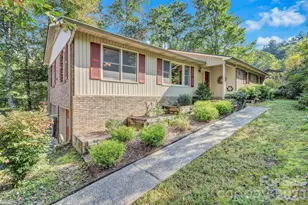 238 Park Ln, Hendersonville, NC 28791 - Photo 1