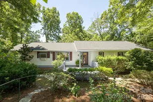 3113 Primrose Dr, Hendersonville, NC 28792 - Photo 1