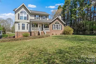 763 Country Club Ext, Wilkesboro, NC 28697 - Photo 1