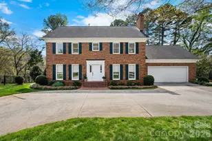 1961 5th St Ln NW, Hickory, NC 28601 - Photo 1