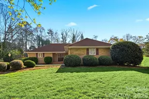 5523 Pine Lake Ct, Hickory, NC 28601 - Photo 1