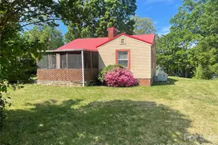 950 Cliff Rd, Asheboro, NC 27203 - Photo 1