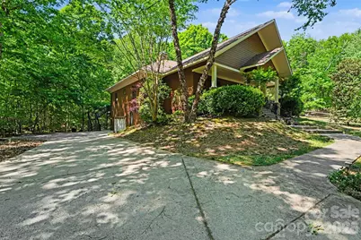 146 Harbor Watch Drive N, Statesville, NC 28677 - Photo 1