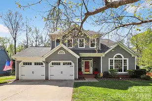 10729 Schooner Bay Ln, Charlotte, NC 28215 - Photo 1