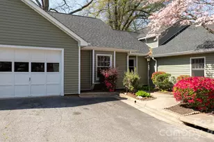 247 5th Ave NE, Hickory, NC 28601 - Photo 1