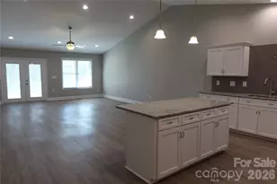 302 E Boyd St, Maiden, NC 28650 - Photo 1