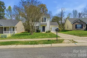 836 Almora Dr, Charlotte, NC 28216 - Photo 1