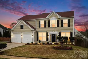 8727 Fieldcroft Dr, Charlotte, NC 28277 - Photo 1