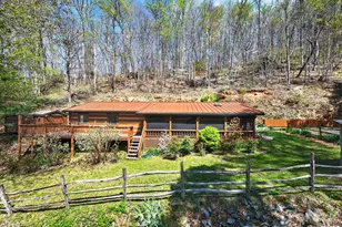 32 Seldom Home Dr, Black Mountain, NC 28711 - Photo 1