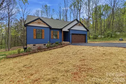 602 Stateline Road, Clover, SC 29710 - Photo 1