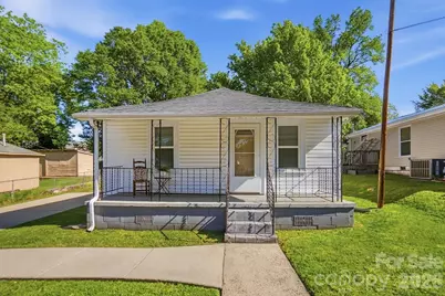 2606 E Spencer Avenue, Gastonia, NC 28054 - Photo 1
