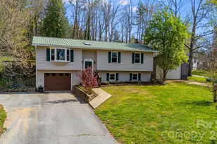 99 S Rowe Rd, Hendersonville, NC 28792 - Photo 1