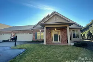 497 26th Ave NE, Hickory, NC 28601 - Photo 1