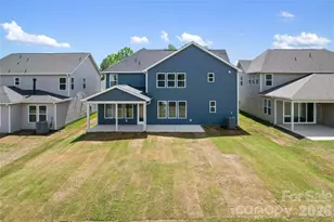 13911 Penbury Ln, Charlotte, NC 28278 - Photo 6