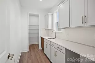 13911 Penbury Ln, Charlotte, NC 28278 - Photo 18