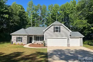 12321 Edna Dr, Huntersville, NC 28078 - Photo 1