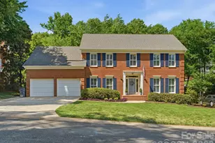 10507 Hollybrook Dr, Charlotte, NC 28277 - Photo 1