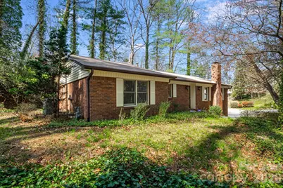 154 Surry Lane, Hendersonville, NC 28791 - Photo 1