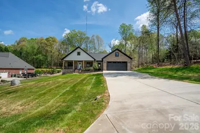 145 Creekwood Drive, Dallas, NC 28034 - Photo 1