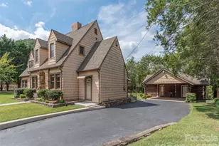 169 N Serpentine Ave, Hot Springs, NC 28743 - Photo 1