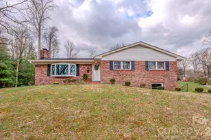 1 Mayfair Dr, Candler, NC 28715 - Photo 1