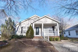 110 Pratt St, Belmont, NC 28012 - Photo 1