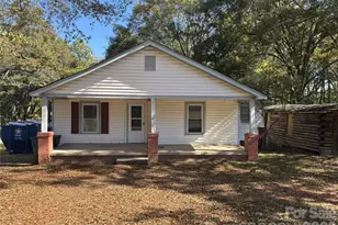 1040 East Dr, Gastonia, NC 28052 - Photo 1