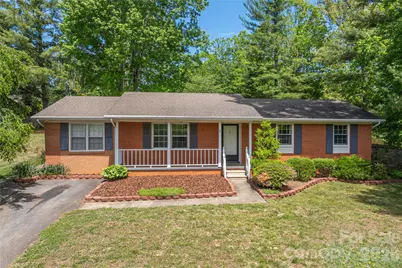 7 Crestview Court, Arden, NC 28704 - Photo 1