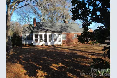 505 Cedar Street S, Lincolnton, NC 28092 - Photo 1