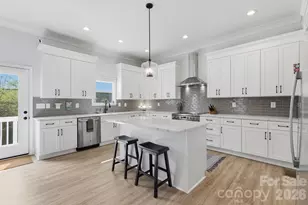 326 Belton St, Charlotte, NC 28209 - Photo 1