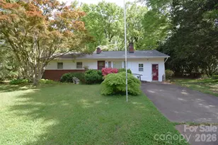 502 W Henry St, Belmont, NC 28012 - Photo 1