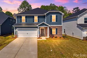 2076 Sunflower Cir, Newton, NC 28658 - Photo 1