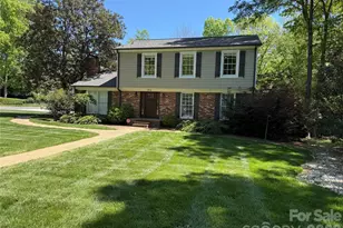 910 Braeburn Rd, Charlotte, NC 28211 - Photo 1