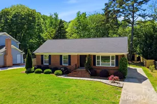 7735 Surreywood Pl, Charlotte, NC 28270 - Photo 1