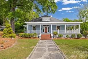 202 Pressley St, Clover, SC 29710 - Photo 1