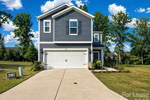 2019 Red Ash Dr, Charlotte, NC 28215 - Photo 1