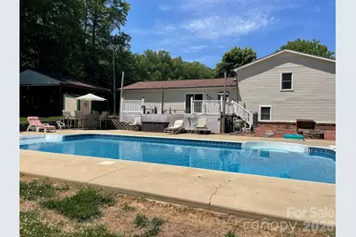 3813 Nc Hwy 18 South, Morganton, NC 28655 - Photo 1