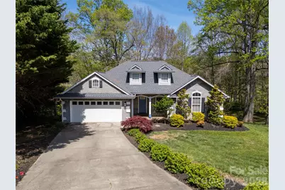 69 N Willow Brook Drive, Asheville, NC 28806 - Photo 1