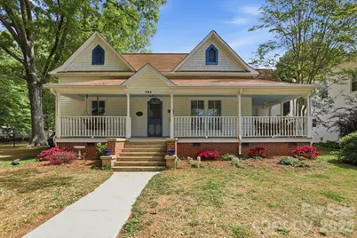 463 W Center Avenue, Mooresville, NC 28115 - Photo 1