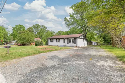 548 Drury Drive, Charlotte, NC 28206 - Photo 1