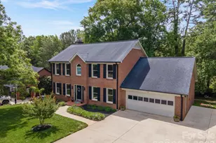 134 31st Ave Ct NE, Hickory, NC 28601 - Photo 1
