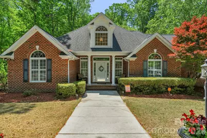 221 Lakeshore Drive, Rockingham, NC 28379 - Photo 1